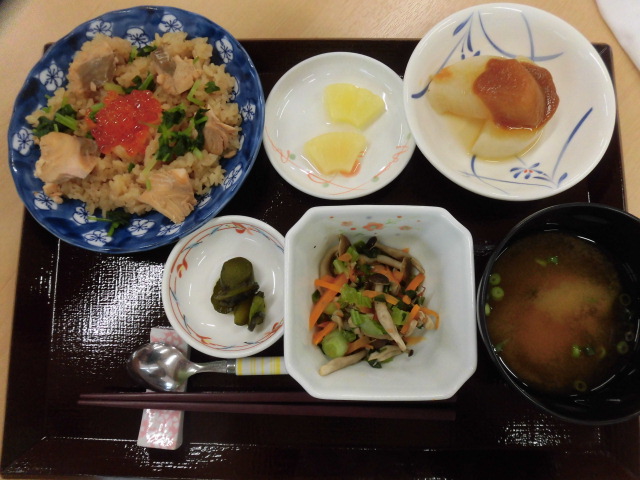 デイサービスの一日の様子・・・昼食